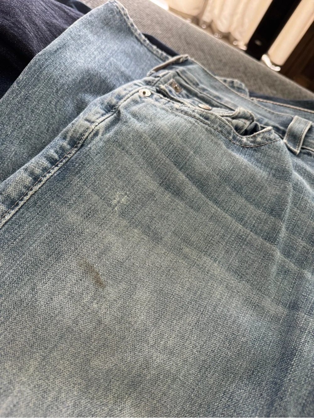 Men's True Religion Light Blue Distressed Straight-Leg Jeans, 34x32
